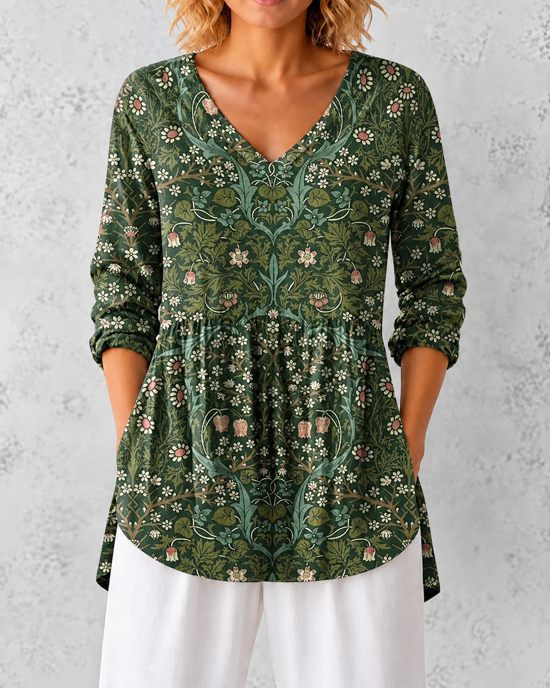 Julie | Long Blouse with V-Neck