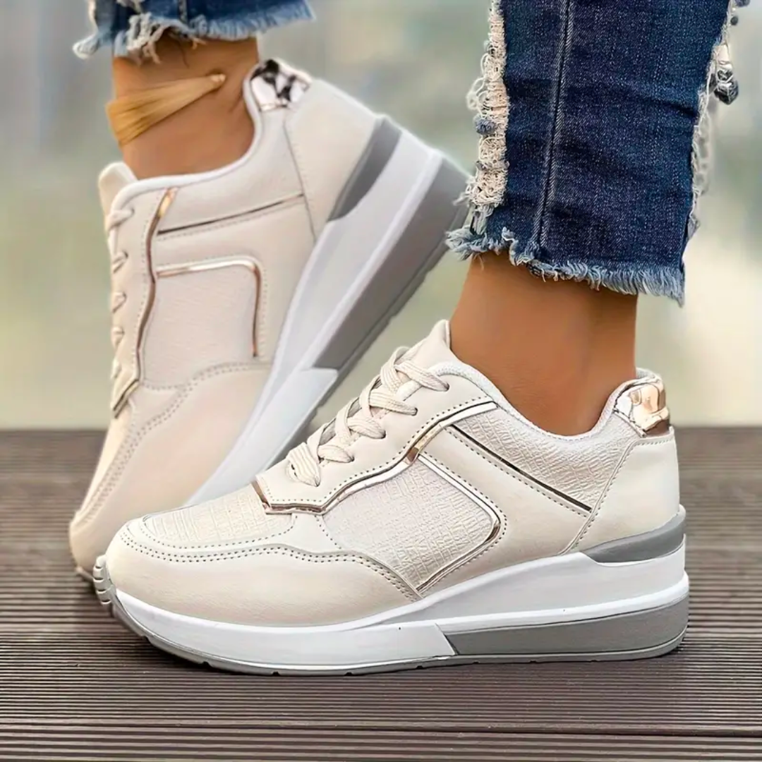 Serena™ | Supportive orthopaedic trainers