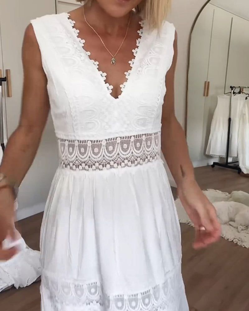Phiona™ | Elegant Lace Dress with V-Neck