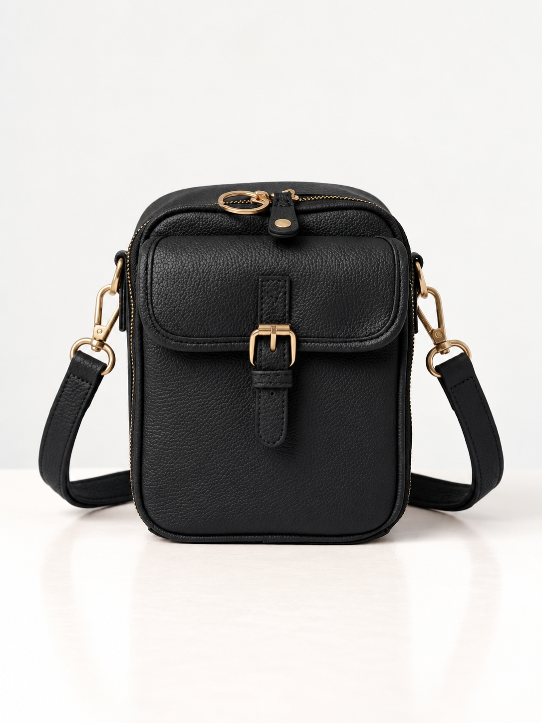 Carolyn – Black RFID Organiser Crossbody Bag
