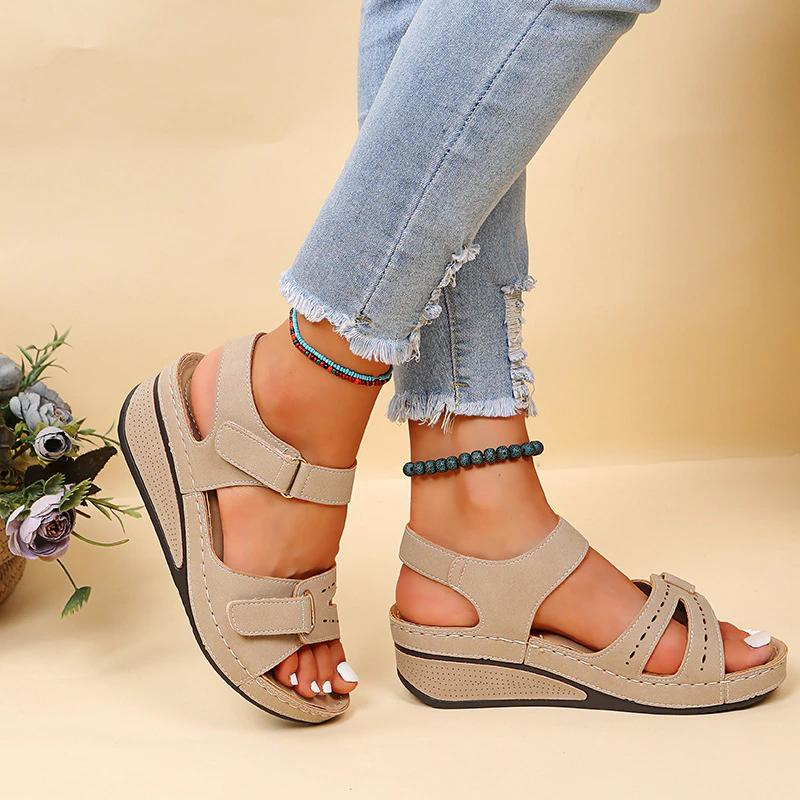 Anna™ | Everyday orthopaedic sandals