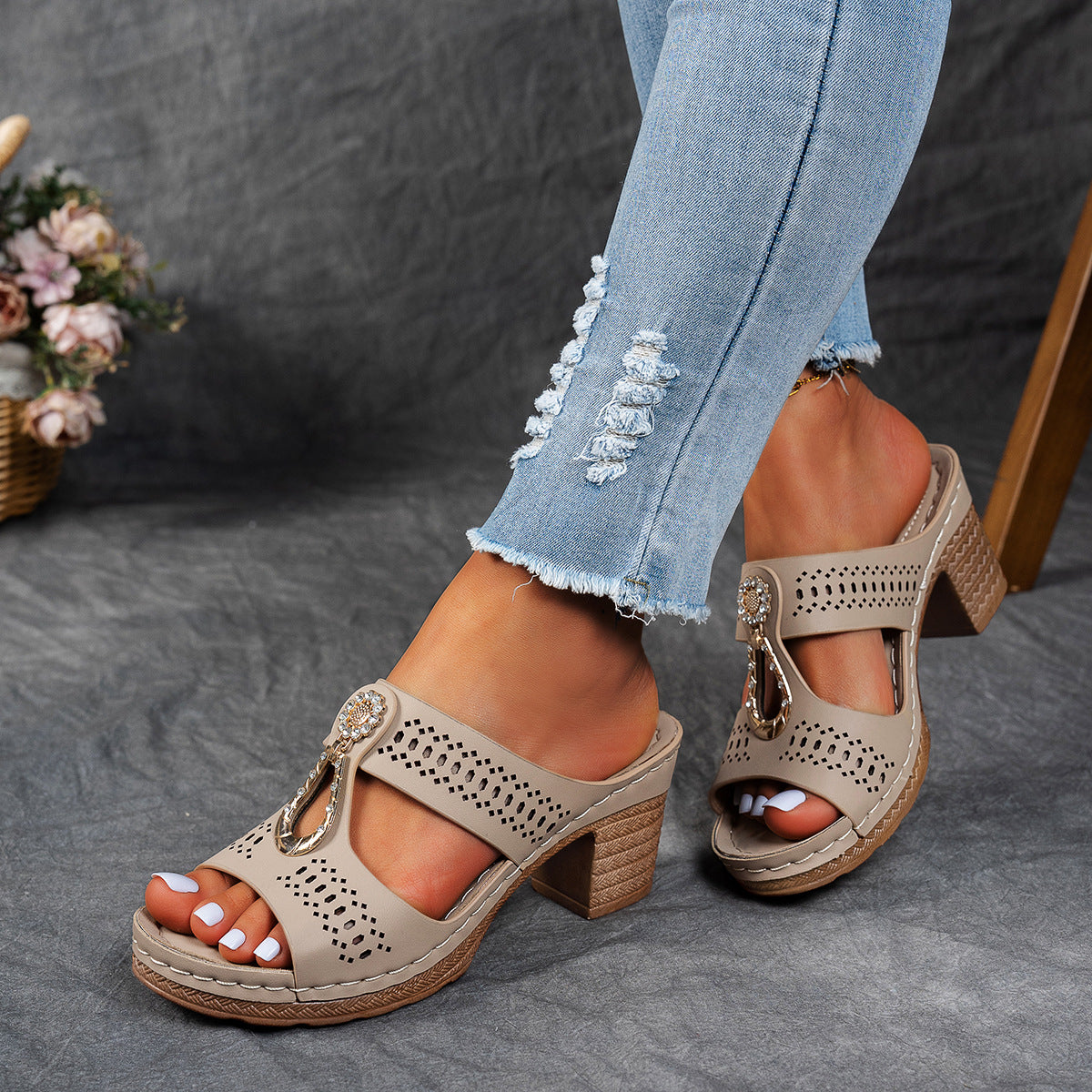 Lidia | Orthopaedic Sandal with Heel