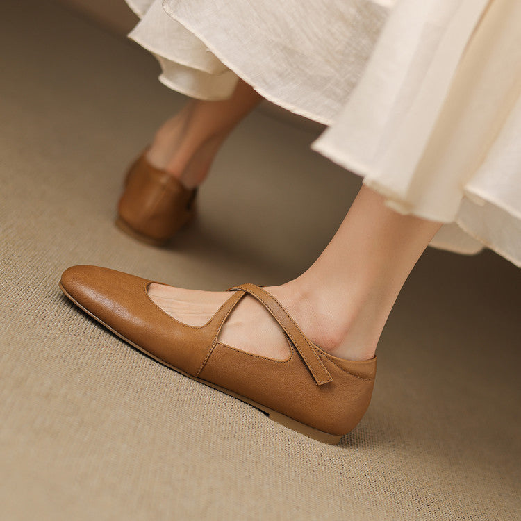 Zeor | Cross-Strap Comfort Flats