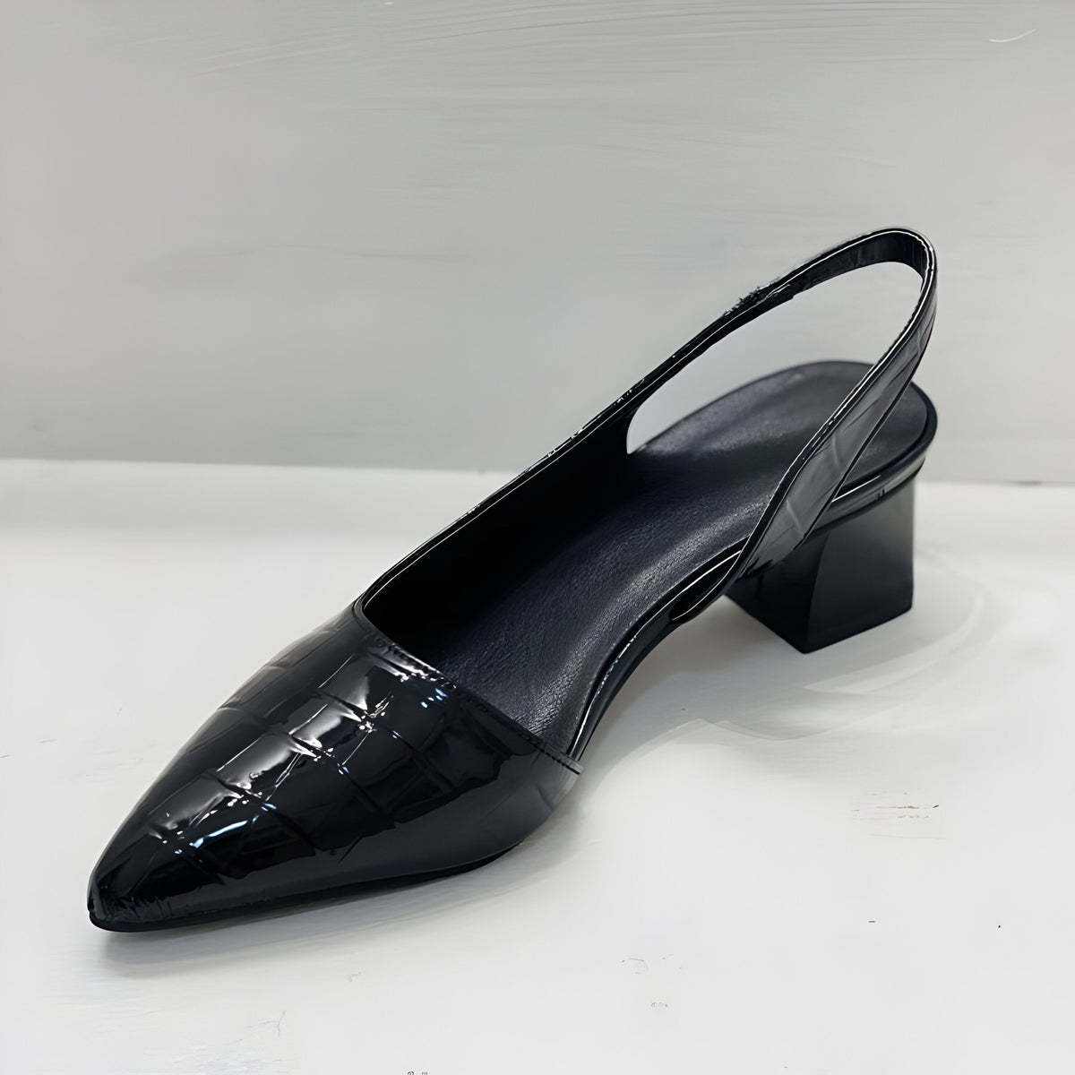 Elisa | Court Shoes with Heel and Wide Toe