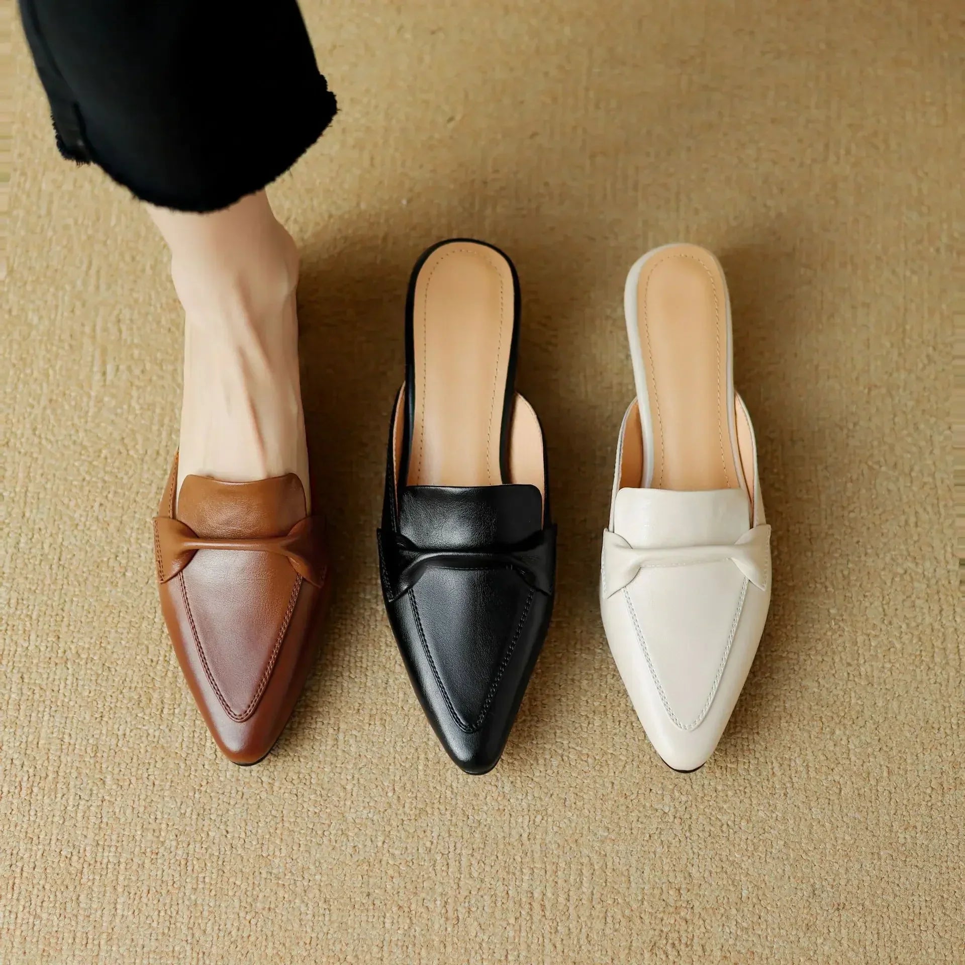 Alaya – Modern Heeled Mules