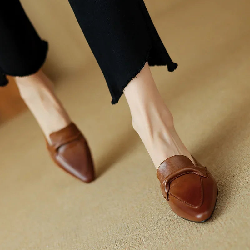 Alaya – Modern Heeled Mules