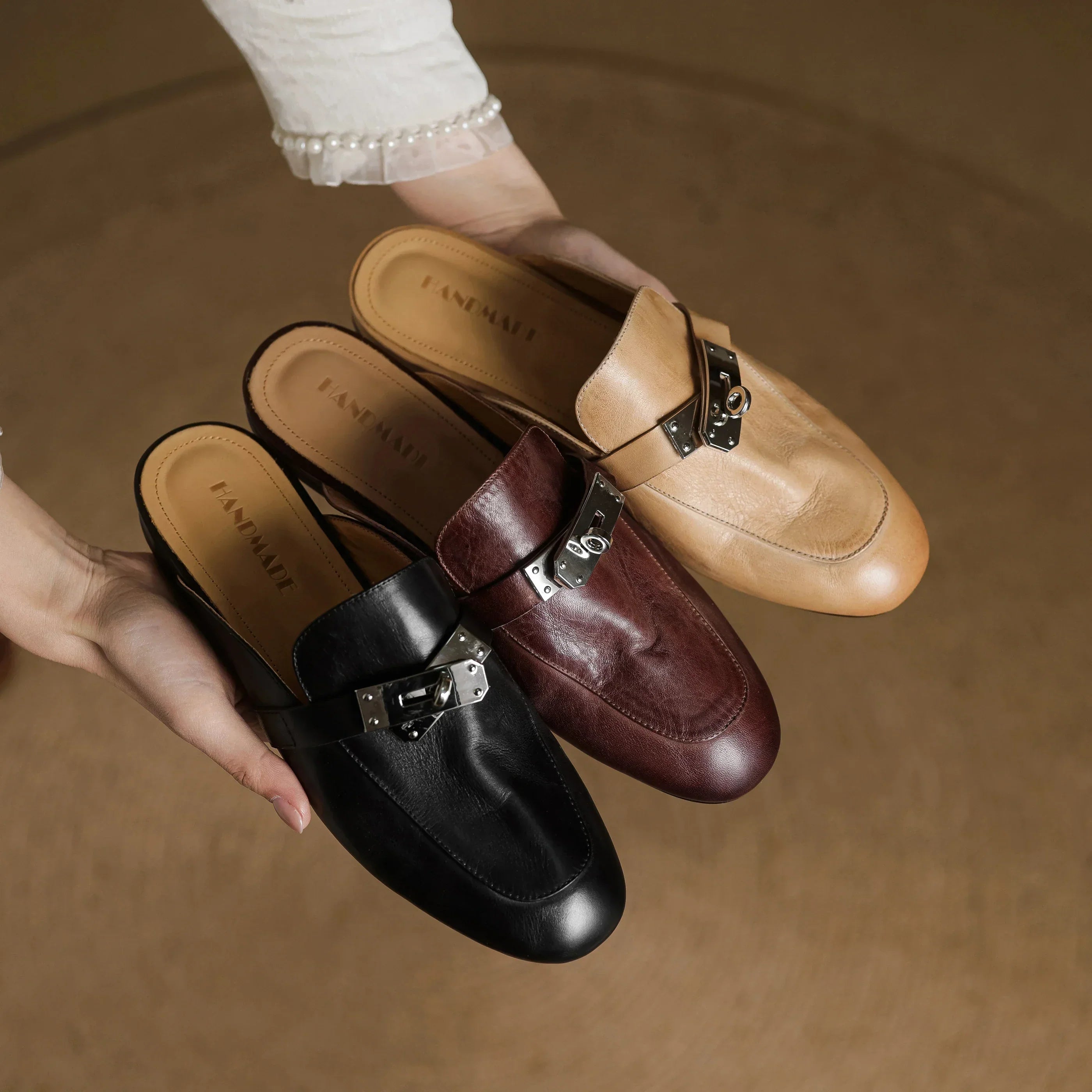 Carla – Effortless Elegant Mules