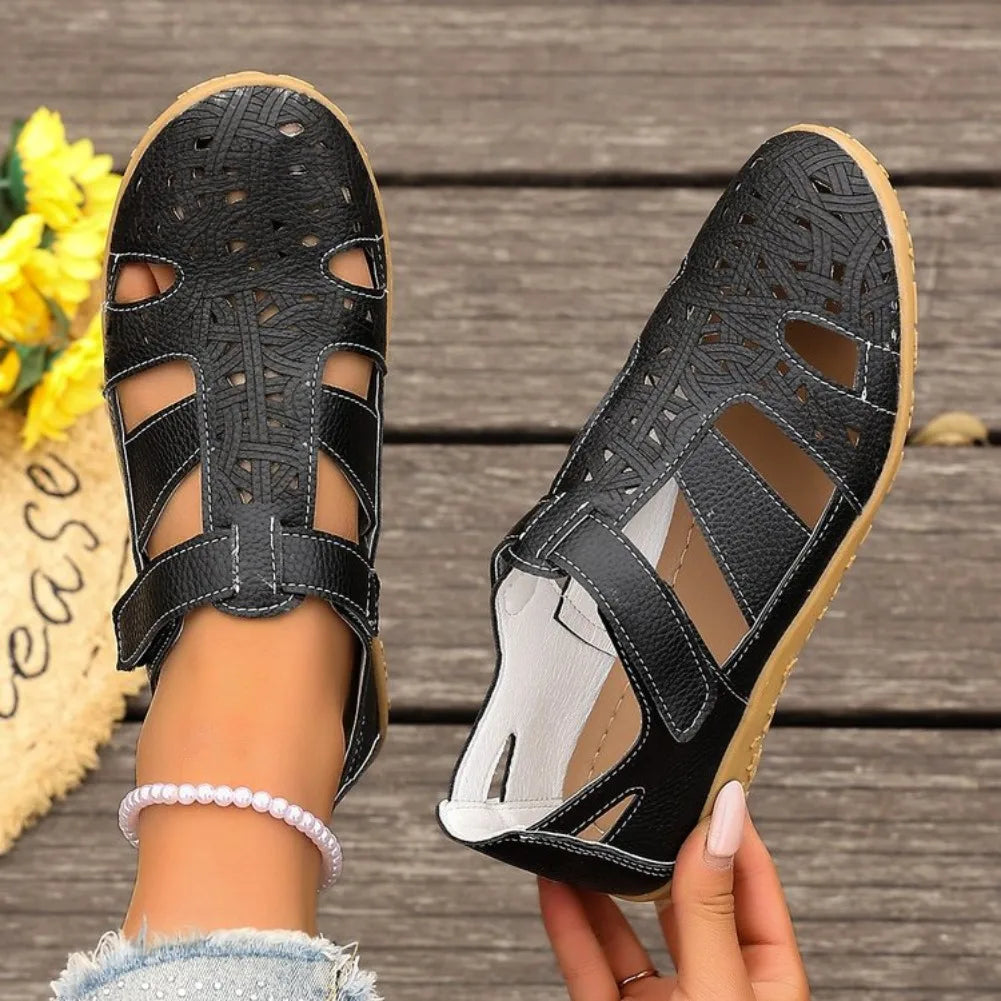 Ginette Orthopaedic Closed-Toe Perforated Flat Shoes