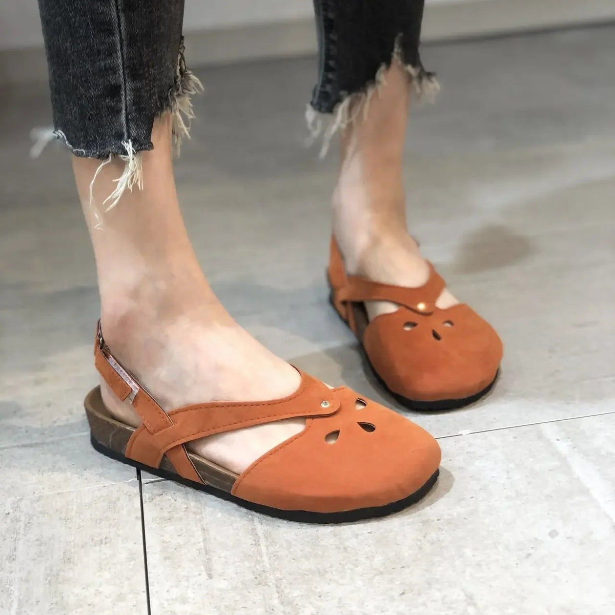 Genevieve worn 4