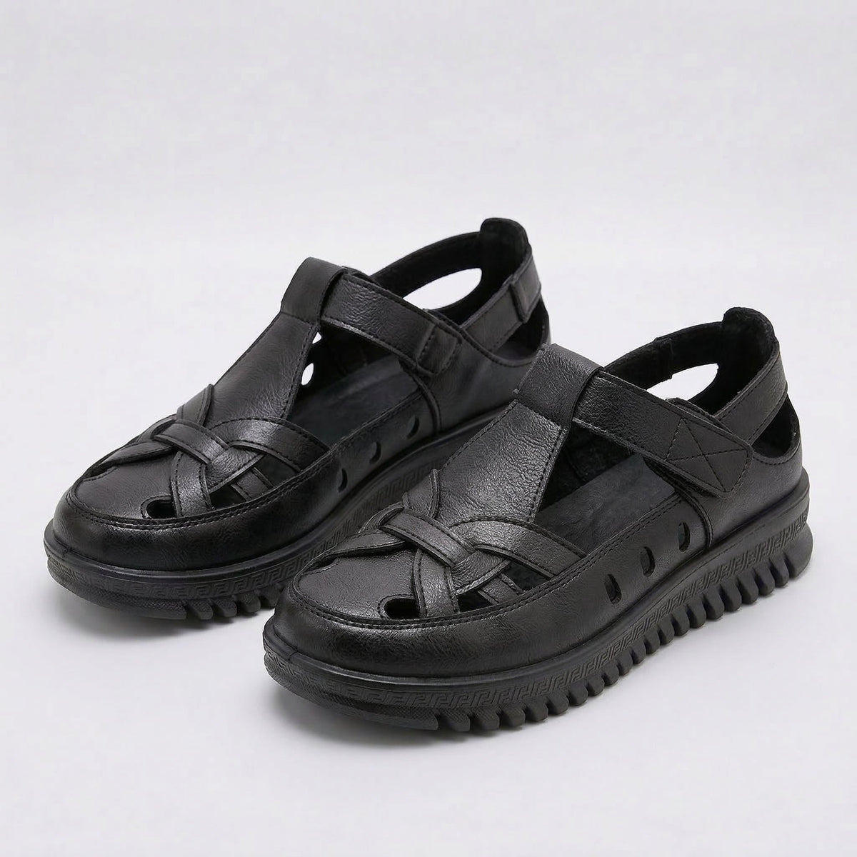 Prue – Black Orthopaedic Closed-Toe T-Strap Comfort Sandals