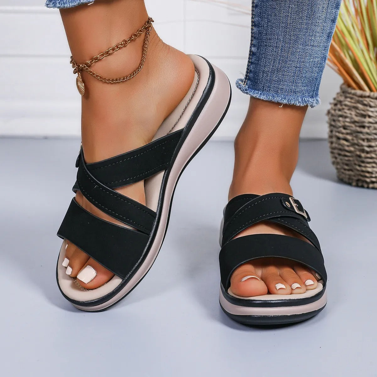 Remy™ | Cross Strap Wedge Comfort Sandals