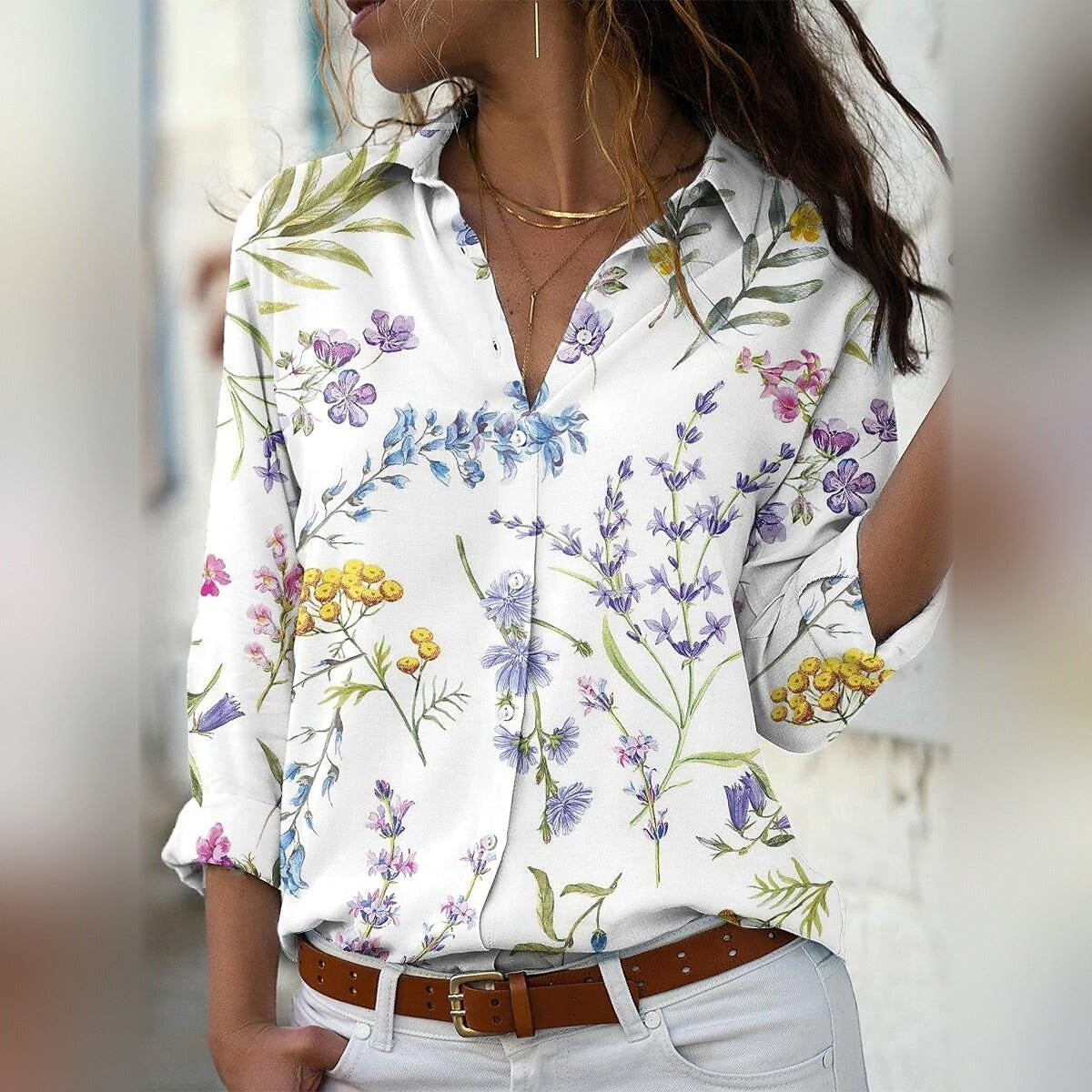 Melisande in White Lilac Floral