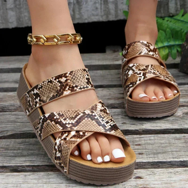 Rosalie™ | Orthopaedic leather sandals