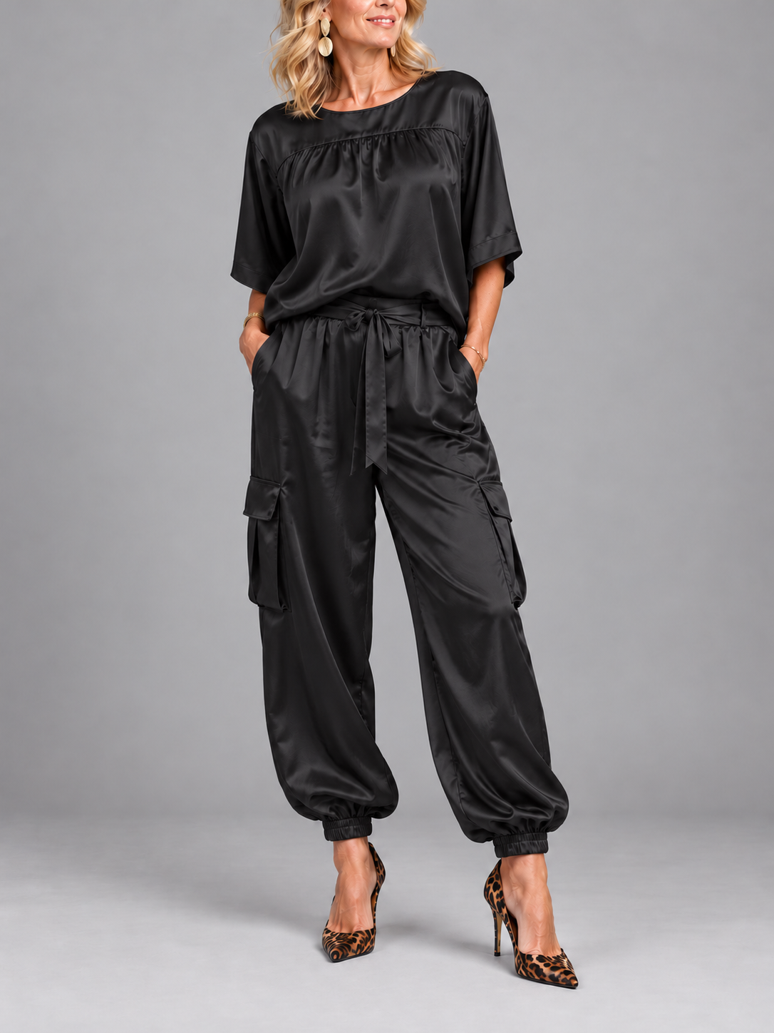 Nora | Casual Comfort Women's Set - Black - muted studio photo