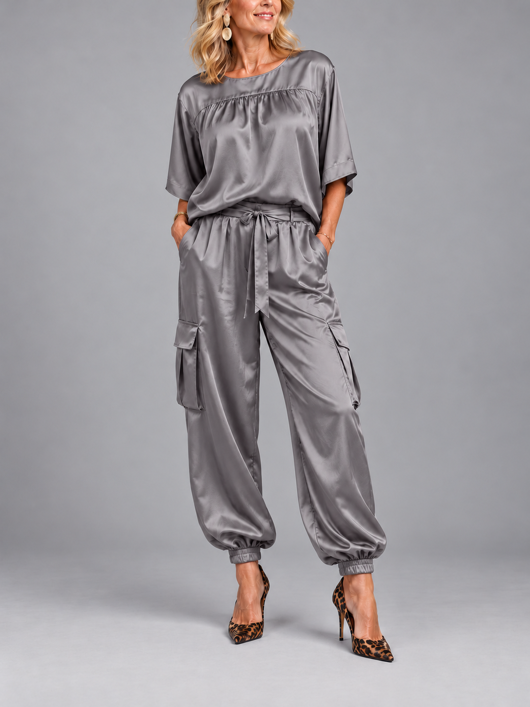 Nora | Casual Comfort Women's Set - Gray - muted studio photo