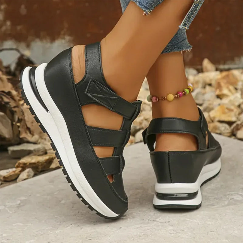 Heidi™ | Breathable sandals with closed toes