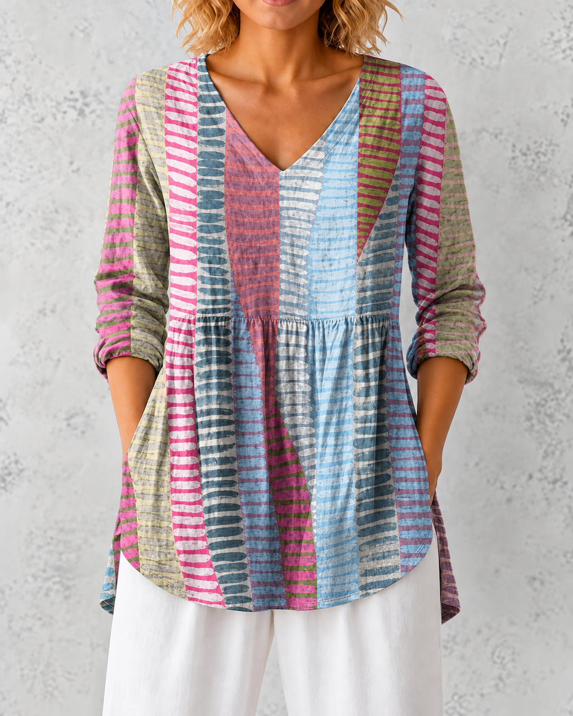 Anais | Long Blouse with V-Neck