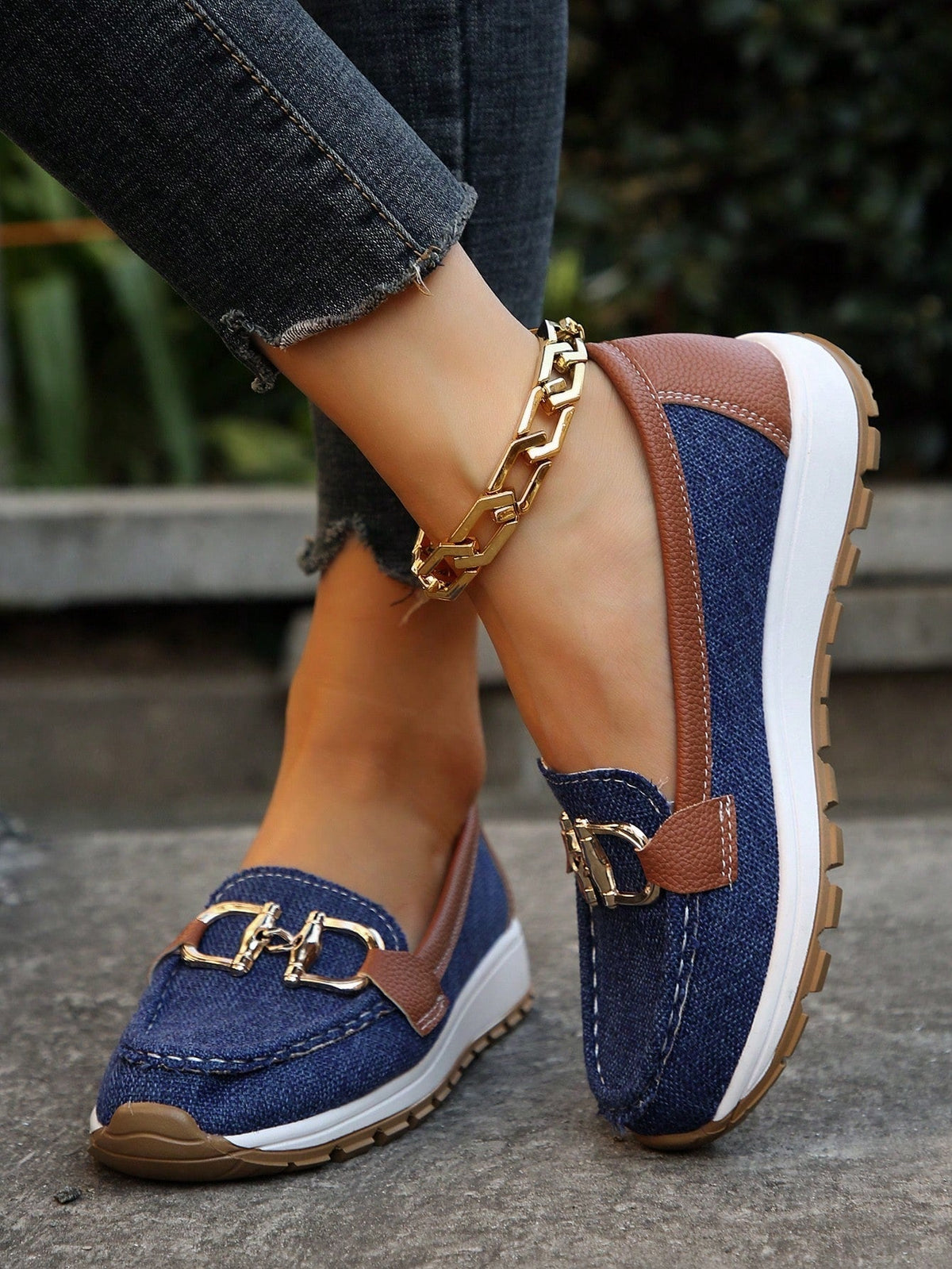 Elly - Orthopedic Chic Buckle Loafers