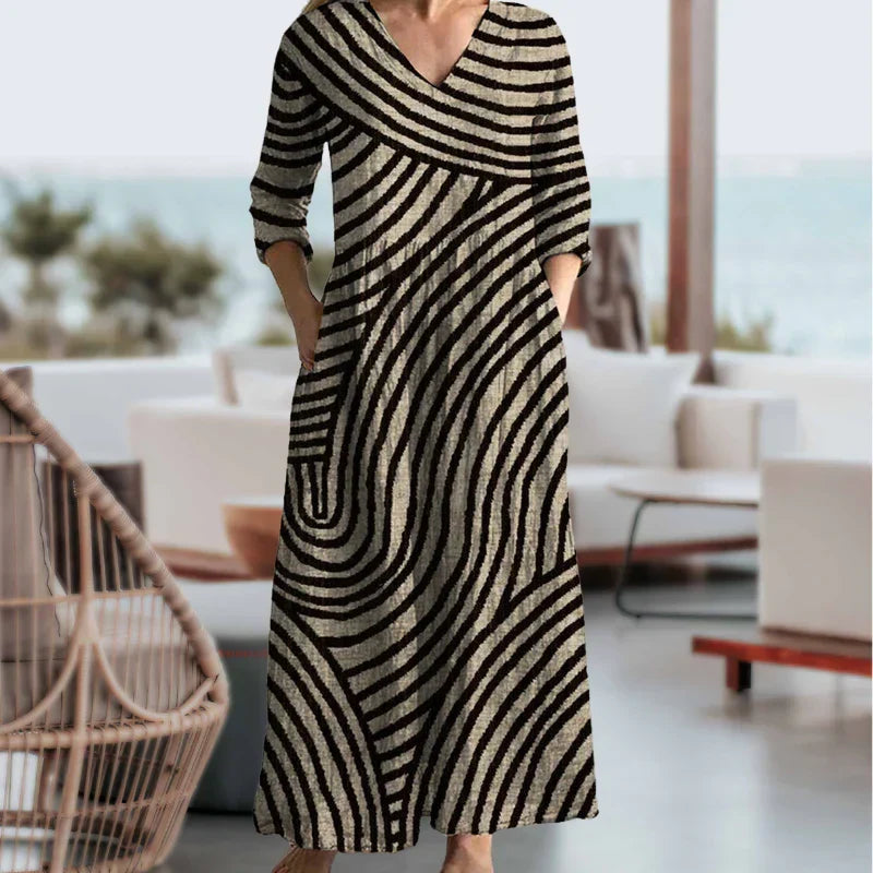 Serafina – Women's Wave Stripe V-Neck Maxi Dress