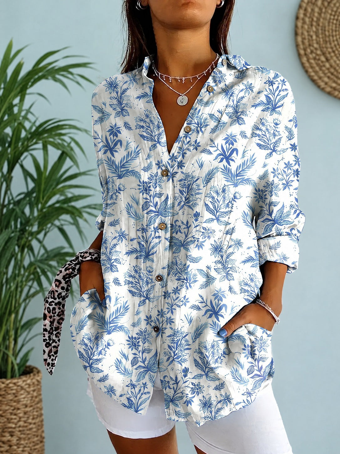 Sunniva – Blue Floral Floral Print Relaxed Button-Down Shirt