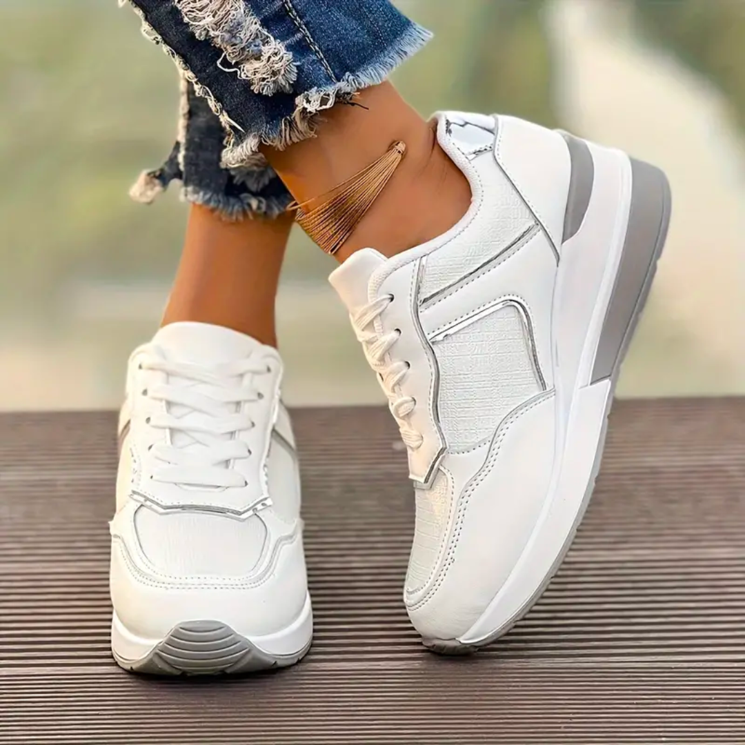 Serena™ | Supportive orthopaedic trainers