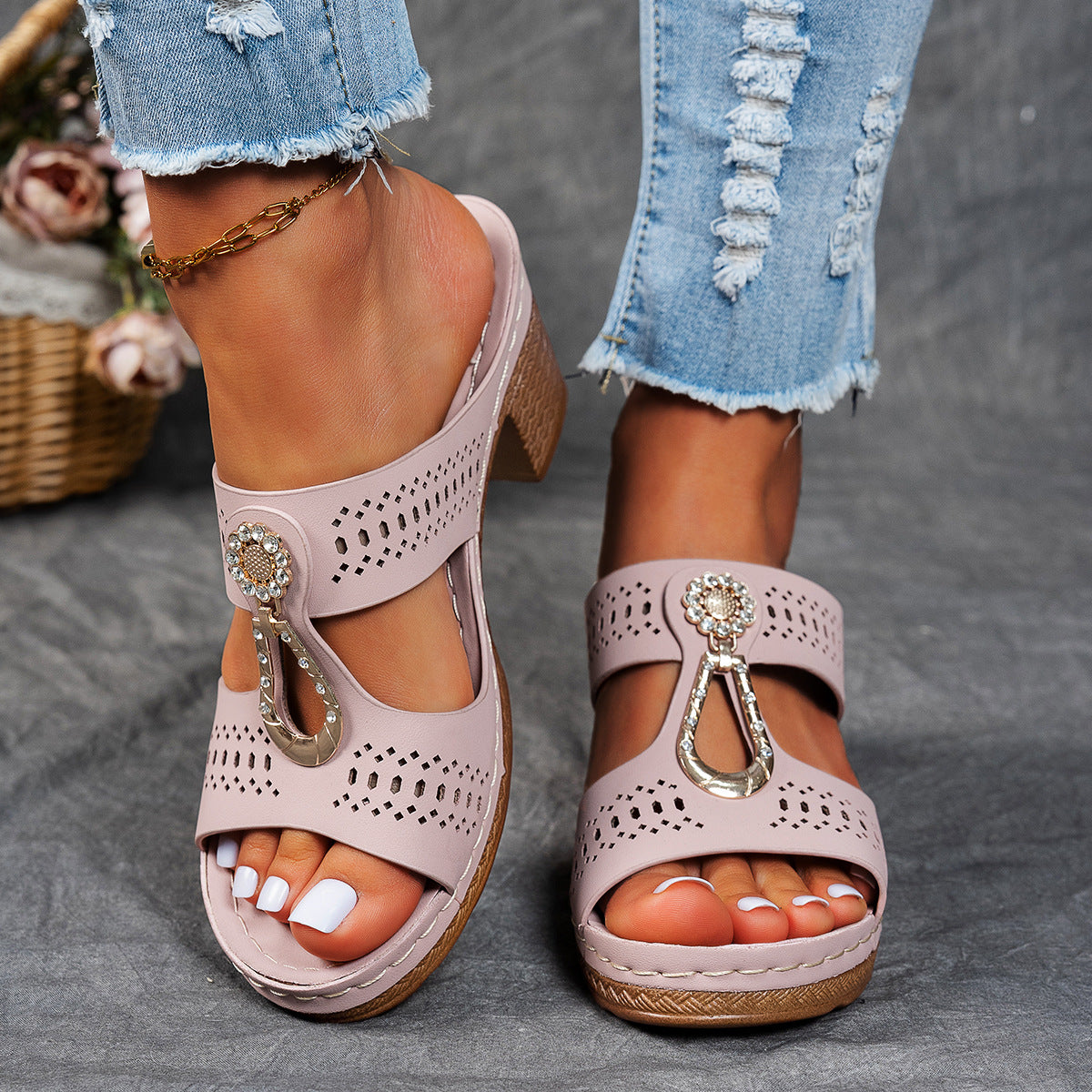 Lidia | Orthopaedic Sandal with Heel