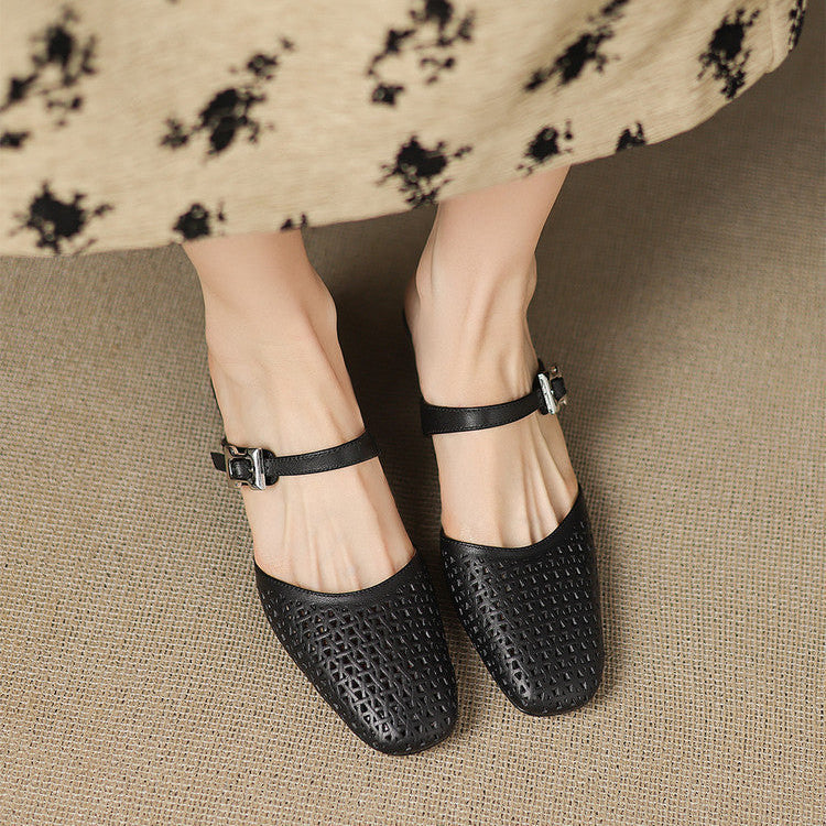 Nilda | Perforated Buckle Mules