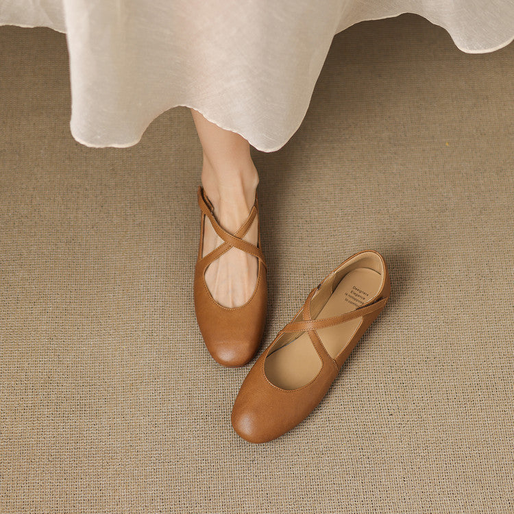 Zeor | Cross-Strap Comfort Flats