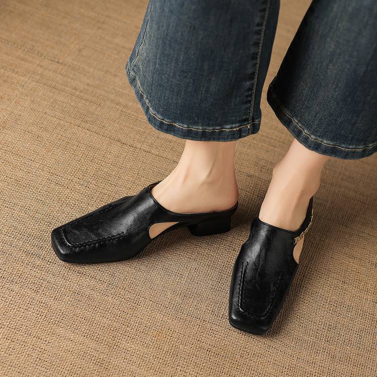 Vyla | Chain Detail Mules