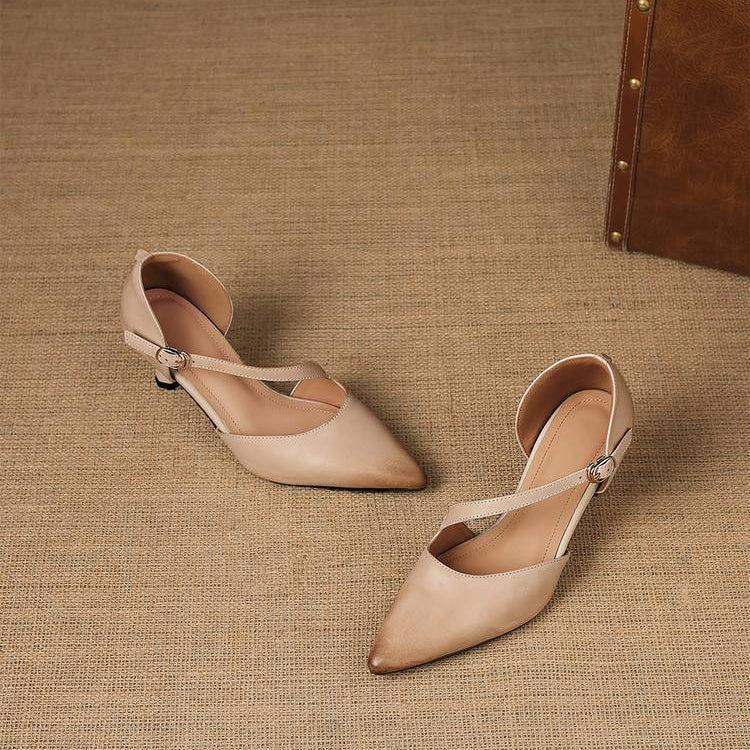 Avena | Crossover Strap Kitten Heels