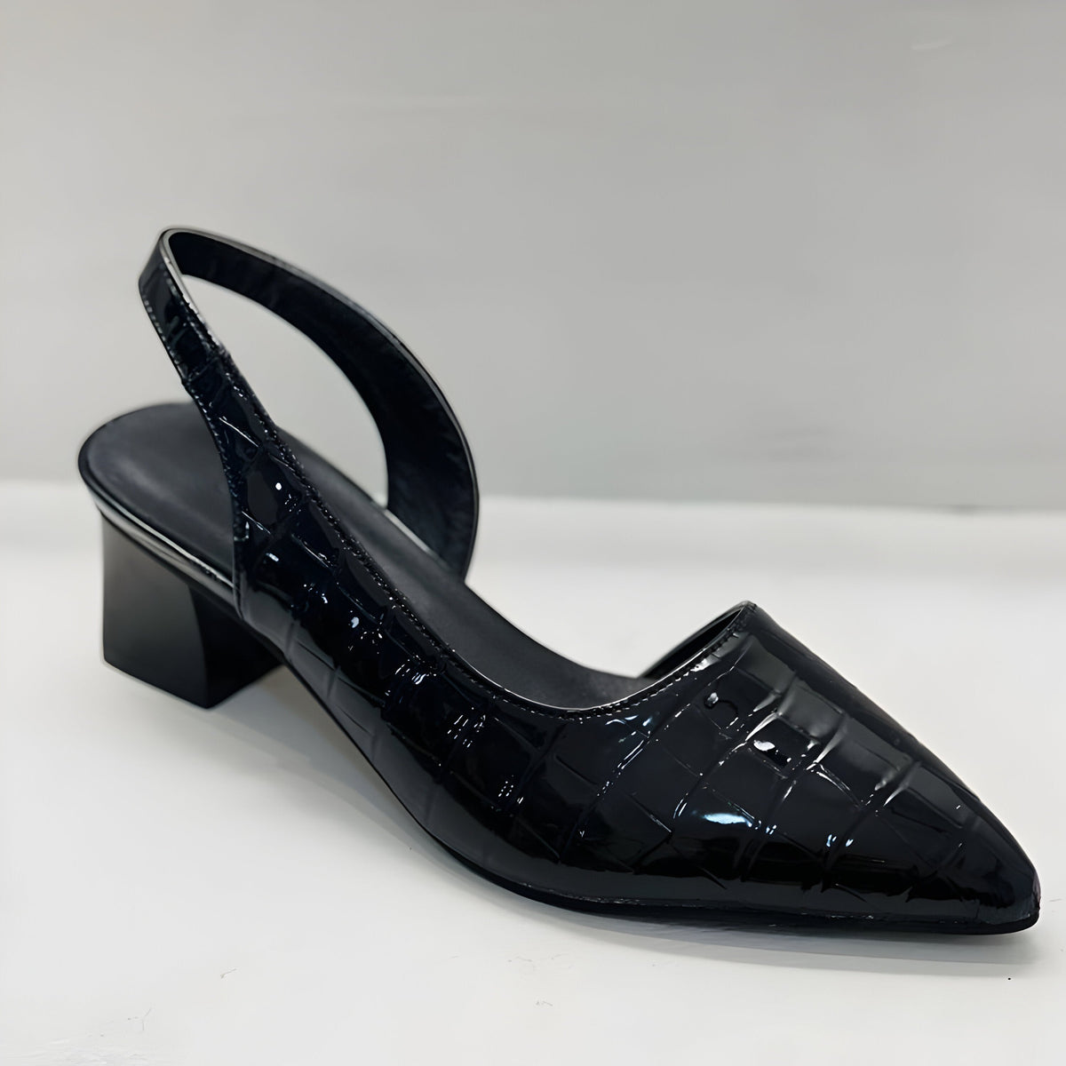 Elisa | Court Shoes with Heel and Wide Toe