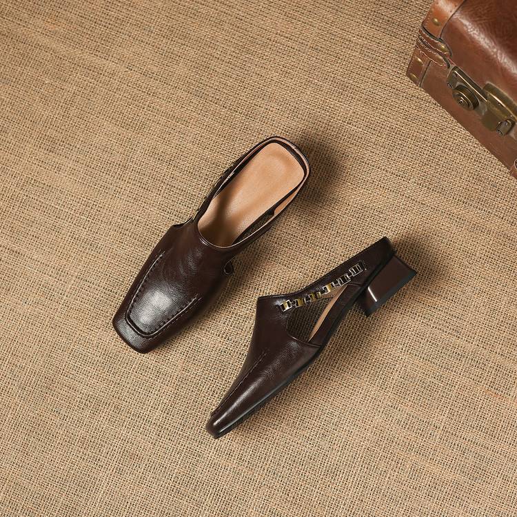Vyla | Chain Detail Mules