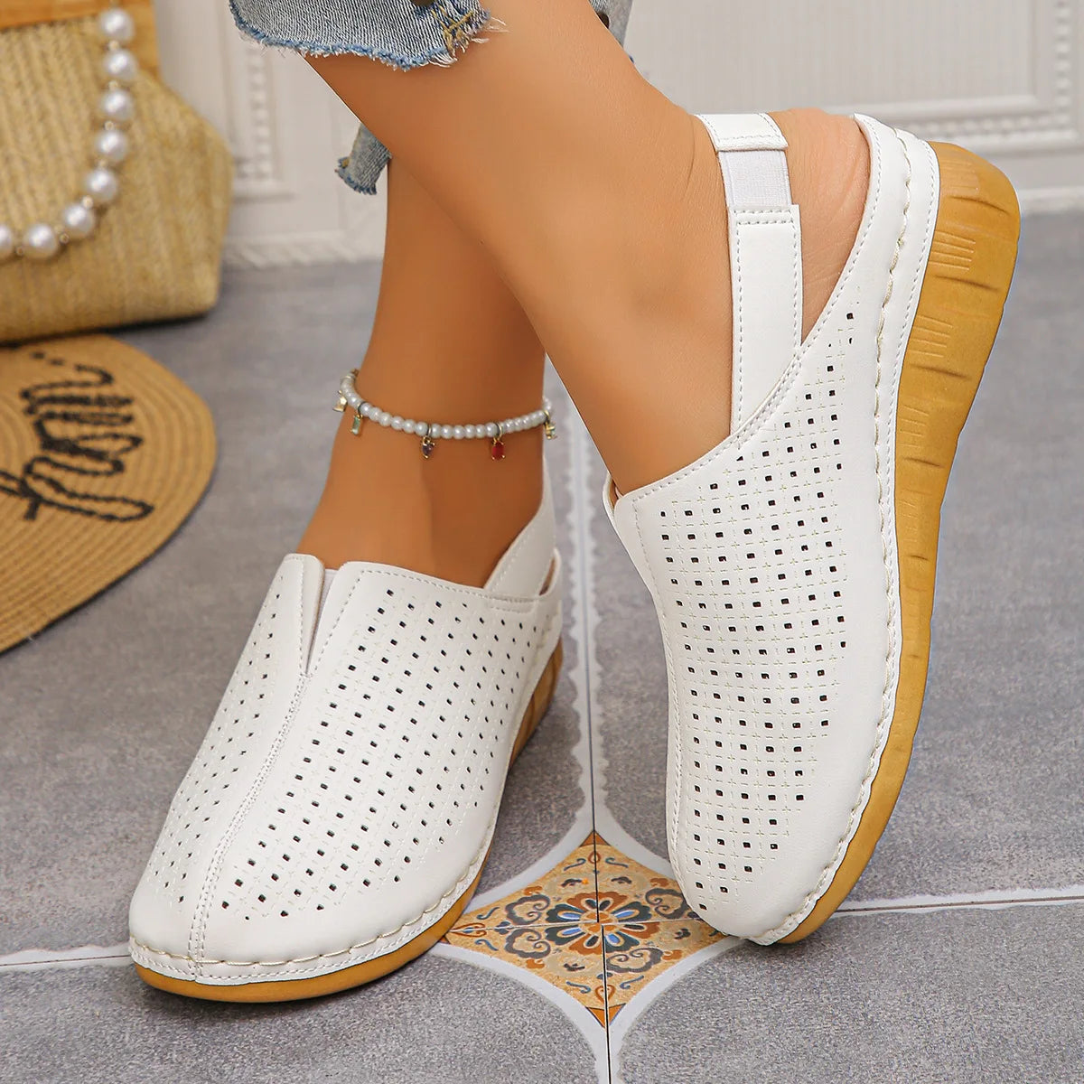 Dorothea in White