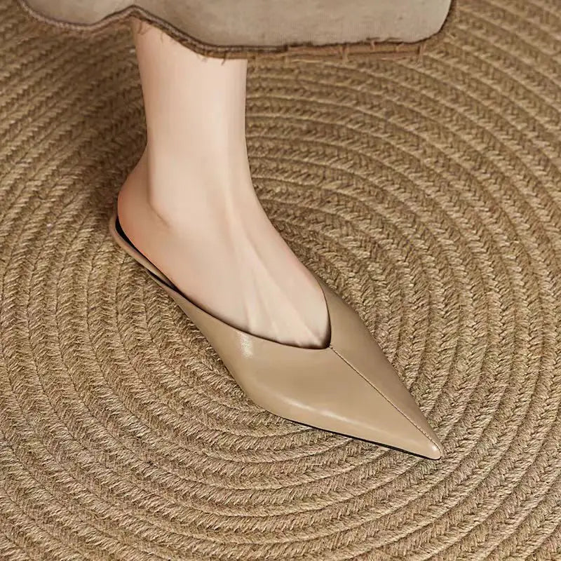 Eneva – Sophisticated Pointed Mules