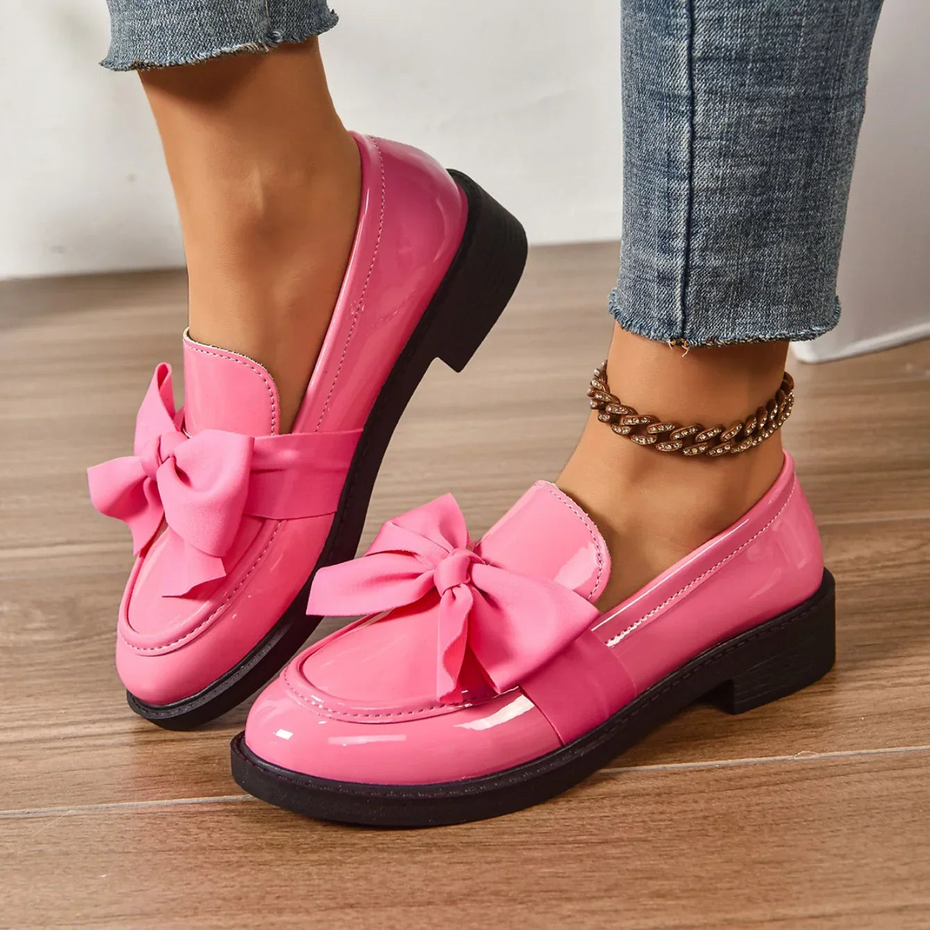 Kelis | Classic Bow Loafers