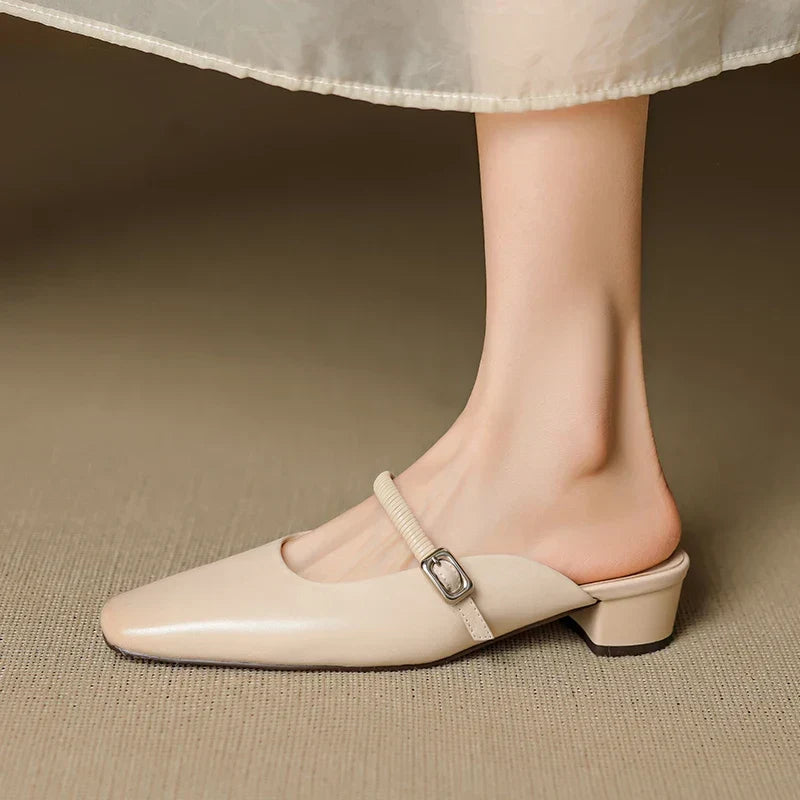 Kera – Polished Low-Heel Mules