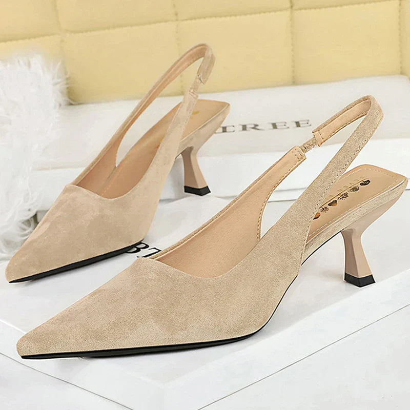 Bruna | Classic Pointed Heel