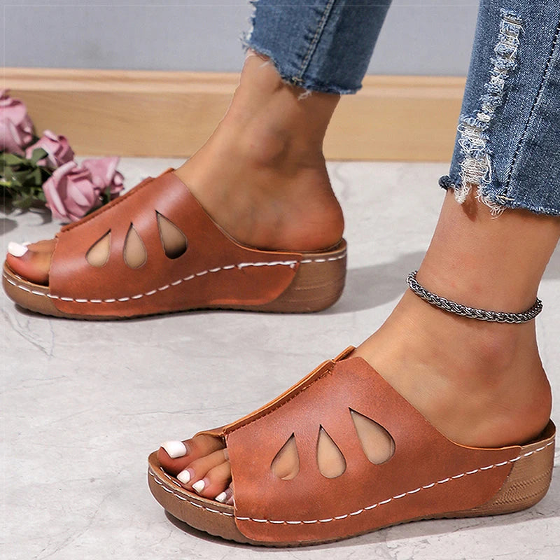 Felicity sandals