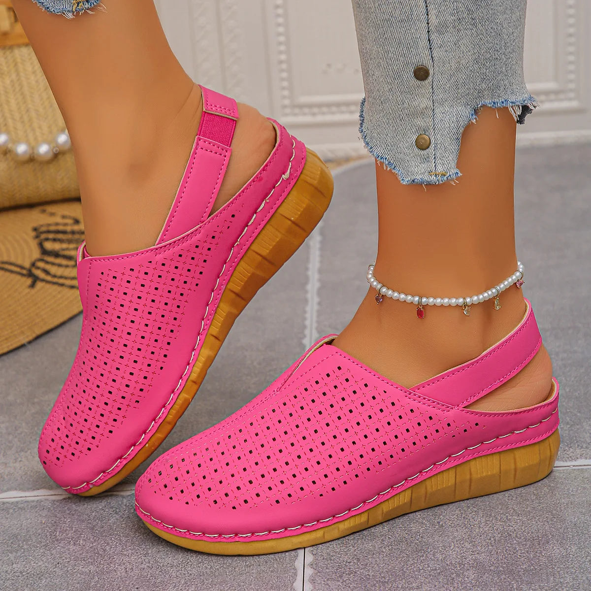 Dorothea in Rose Red