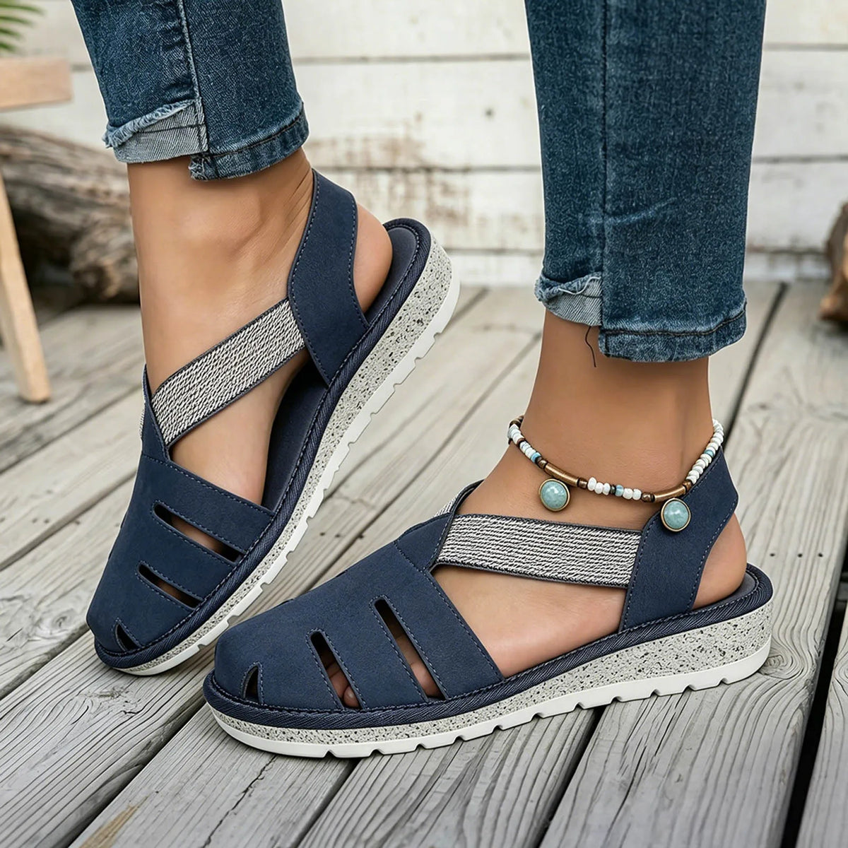 Freda Orthopaedic Closed-Toe Elastic Strap Sandals