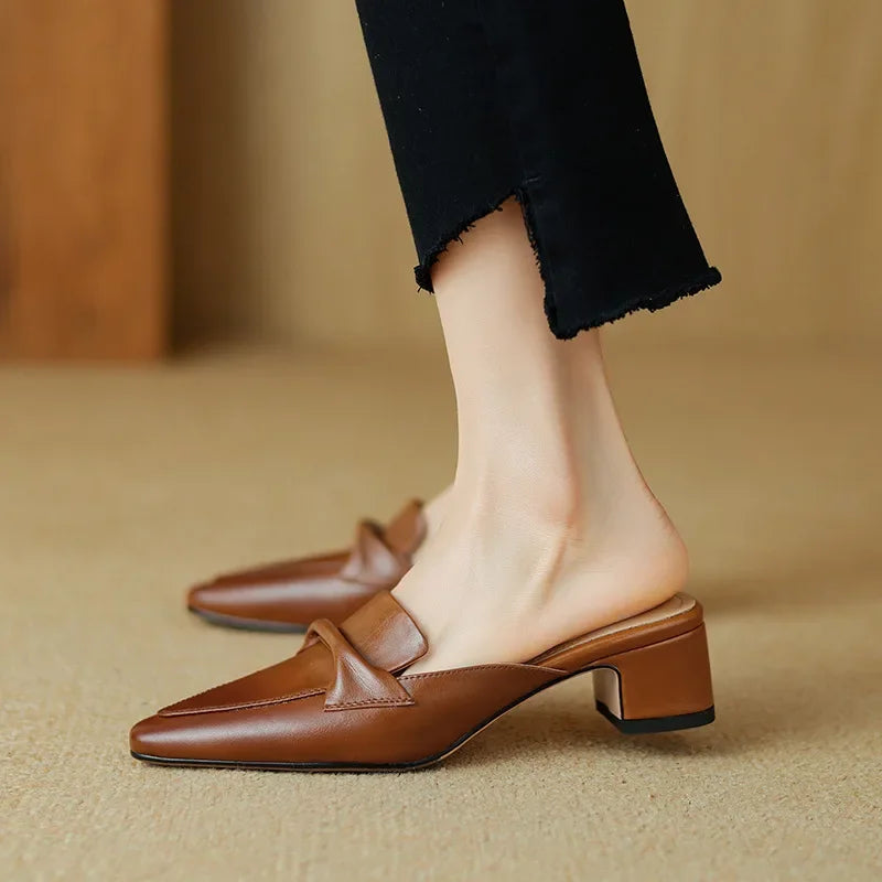 Alaya – Modern Heeled Mules