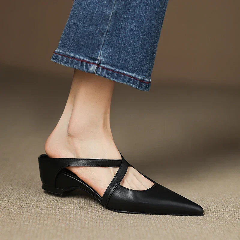Aluna – Sleek Day-to-Night Mules