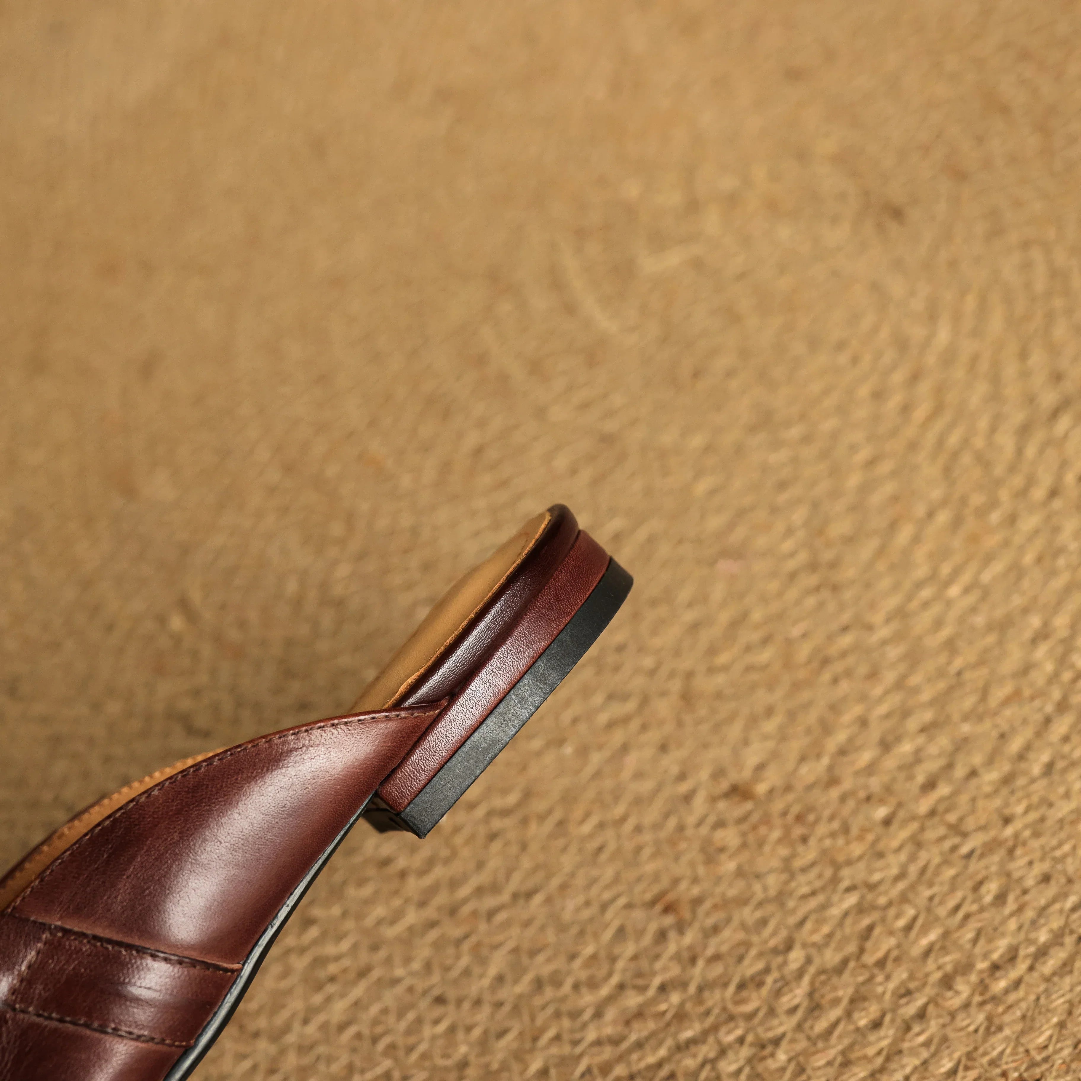 Carla – Effortless Elegant Mules