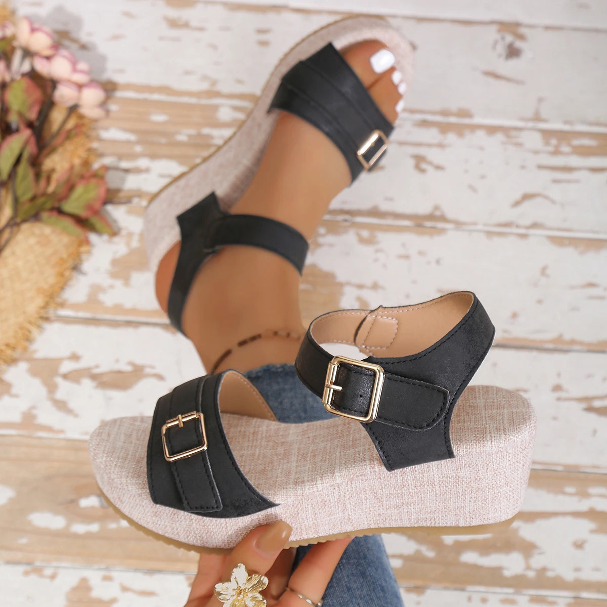 Arabella in Black