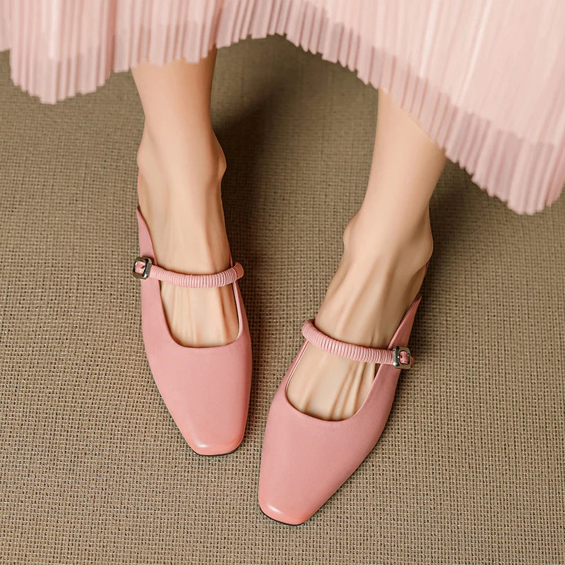 Kera – Polished Low-Heel Mules
