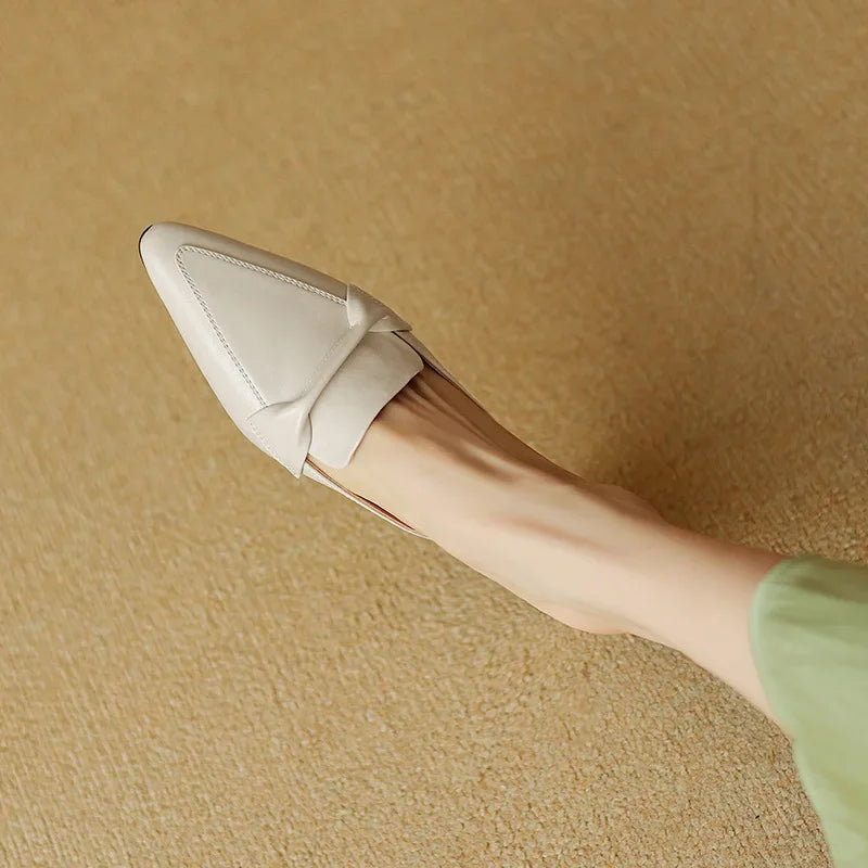 Alaya – Modern Heeled Mules