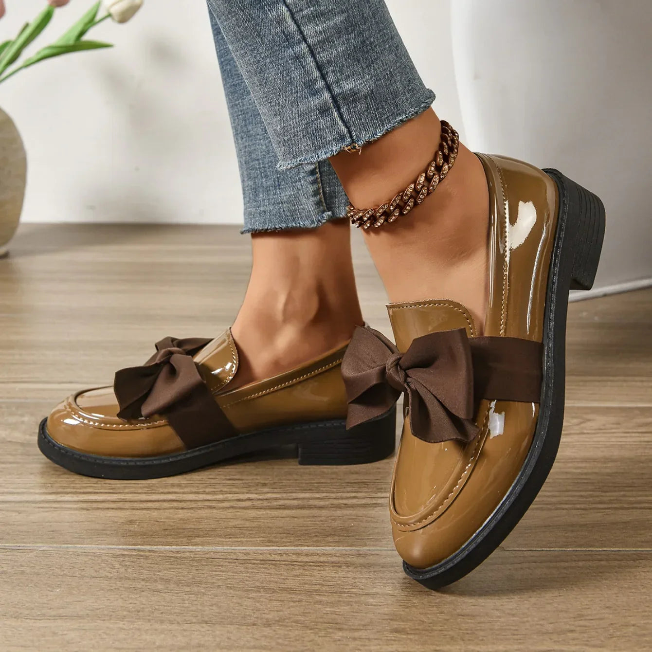 Kelis | Classic Bow Loafers