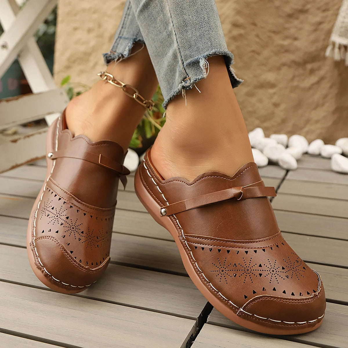 Cordelia sandals