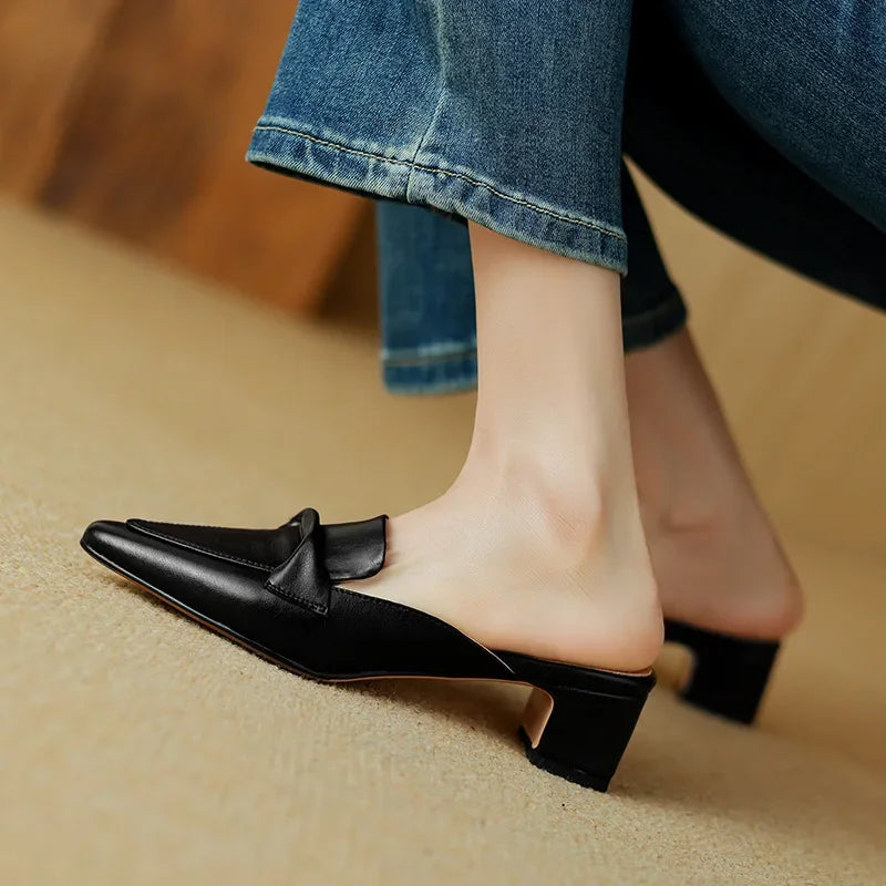 Alaya – Modern Heeled Mules