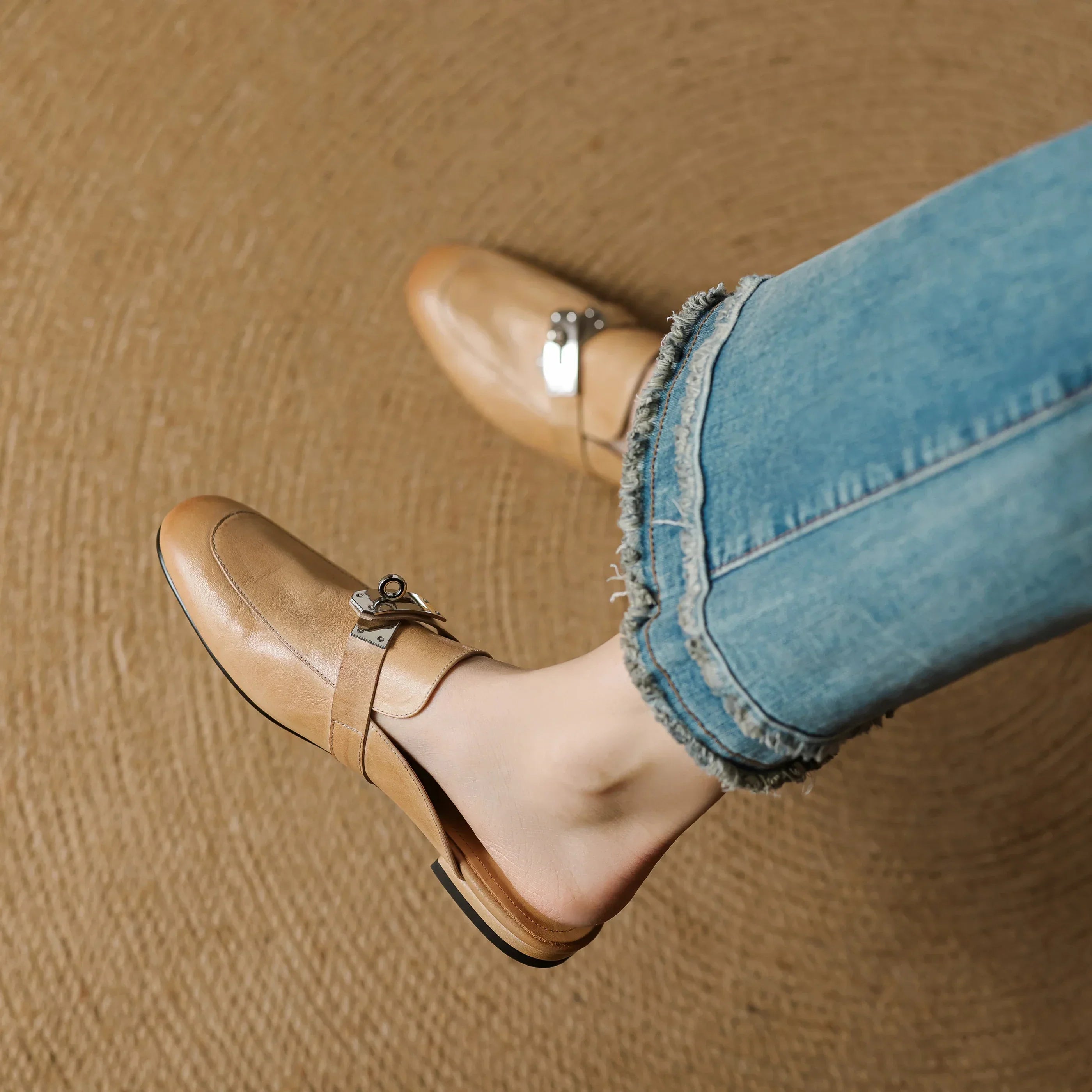 Carla – Effortless Elegant Mules
